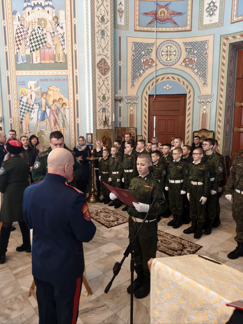 В Никольском храме с. Никольское-Гагарино посвятили в казачата-кадеты рузских кадетов